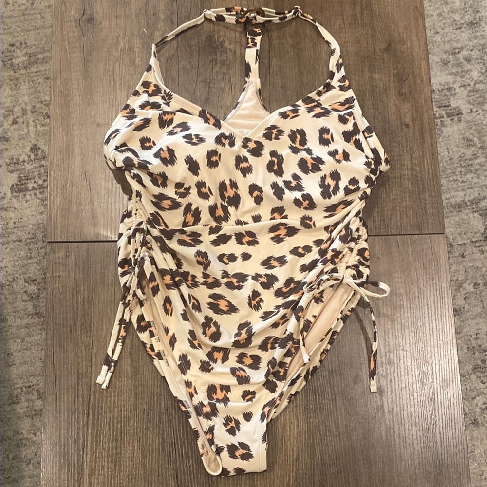 Kona Dol Leopard Print Synched One-Piece Swimsuit, Sz XL NWOT